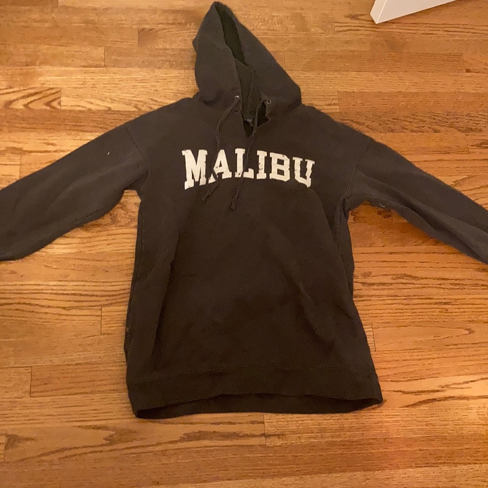 oversized sweatshirt
